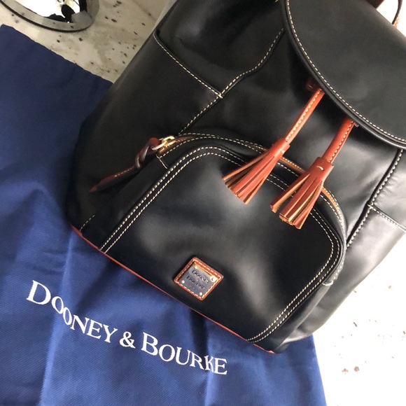 Dooney & Bourke Handbags - Smooth Leather Dooney & Bourke Lg Murphy Backpack